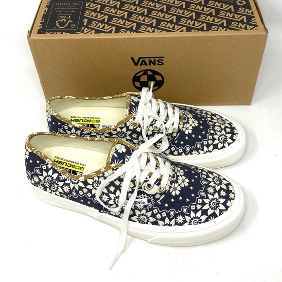 VANS Authentic VR3 Low Top Black Floral Canvas Women’s Size Sneakers VN0A4BX5QI… - Picture 7 of 11